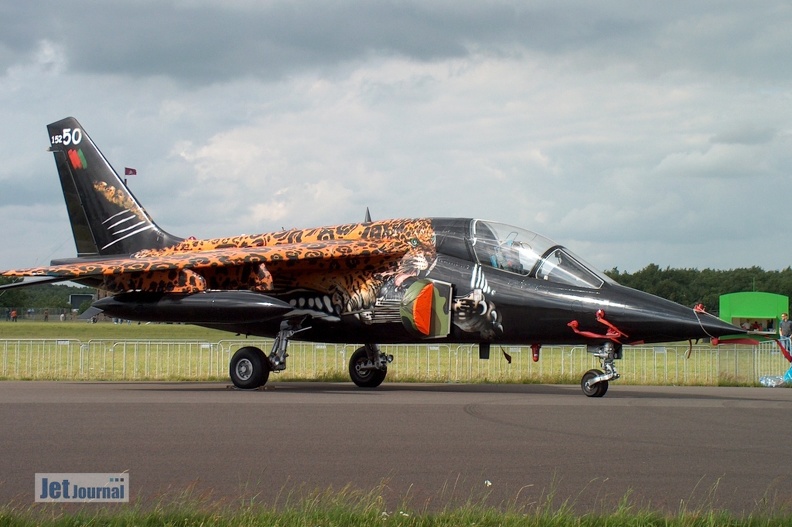 15250_alpha_jet_a_301esq_portugal_pic1_19_20090502_1796701206.jpg