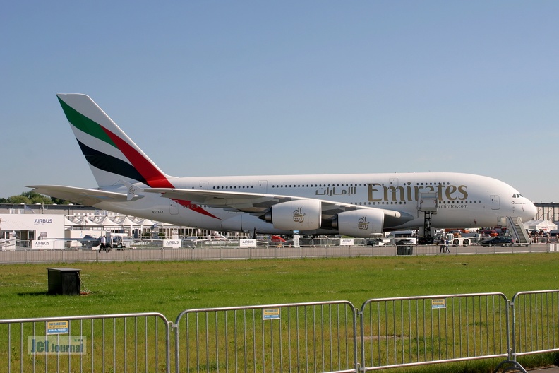 a380-emirates-ila2014-12c_20140713_1380868424.jpg