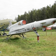 Tupolew Tu-141 Strish, 05 gelb