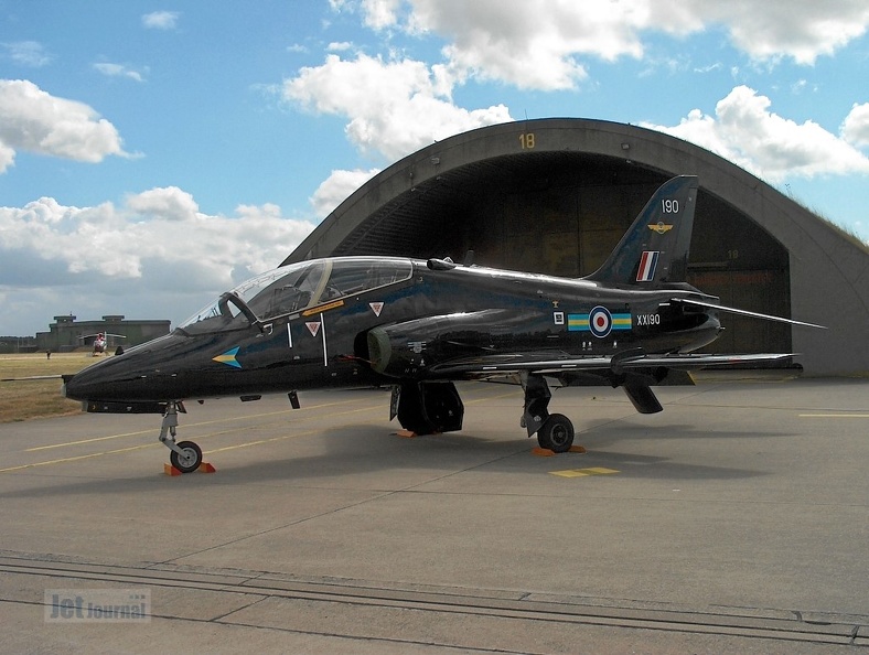 xx190_hawk_t1a_208sqn_raf_20170822_1819040411.jpg