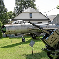 809 Su-7BKL cn 7809 Pic1