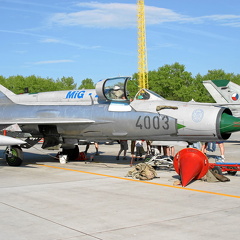 4003 MiG-21MFN 211tl CzAF (2133 Besuche) Open Day Caslav 2005 4003 MiG-21MFN 211tl CzAF