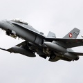 J-5233, F/A-18D, Schweizer Luftwaffe (просмотров: 3790) J-5233, F/A-18D, Schweizer Luftwaffe