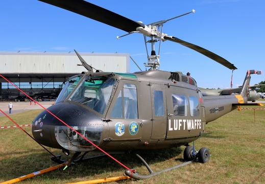 UH-1D, ex. 73+02 