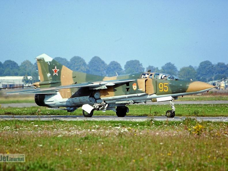 95 gelb, MiG-23UB