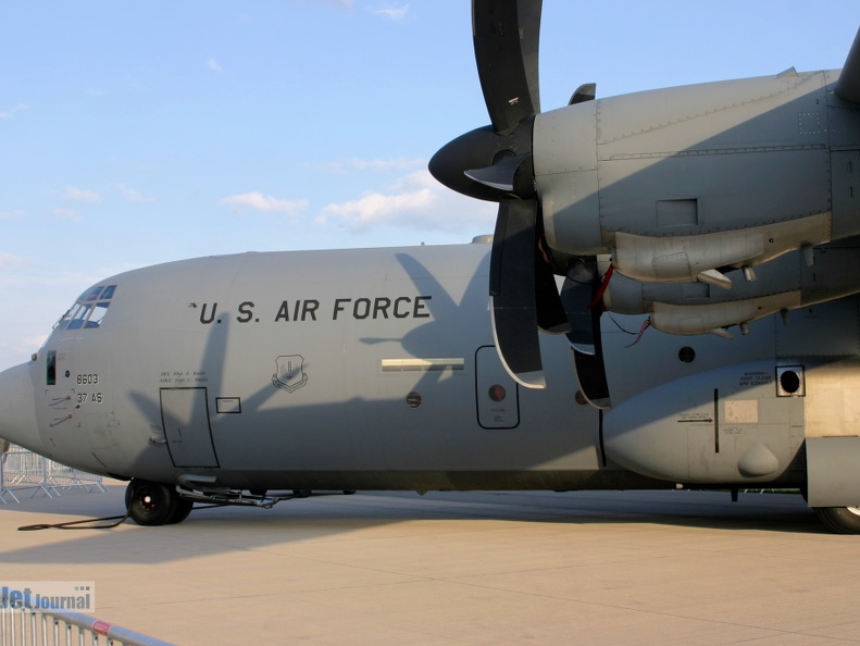 08-8603, C-130J Herkules (3353 Besuche) 08-8603, C-130J Herkules