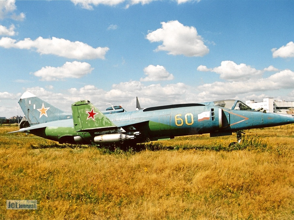 Jak-38M, 60 gelb (2900 Besuche) Aufnahmedatum 08/2001 Jak-38M, 60 gelb