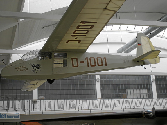 D-1001 Mu-10 Milan  Akaflieg Muenchen