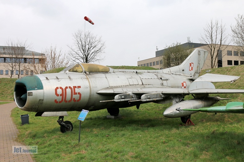 mig29pm-905-krakau2015-10c_20150809_1053132029.jpg