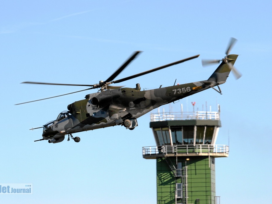 7356 231sqn CzAF Pic1 (2635 visites) 7356 231sqn CzAF Pic1
