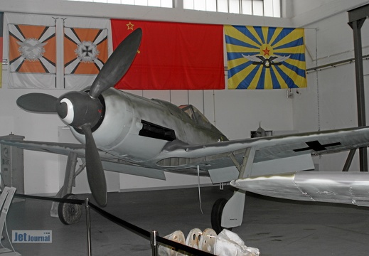 Focke Wulf FW-190D9 Replica