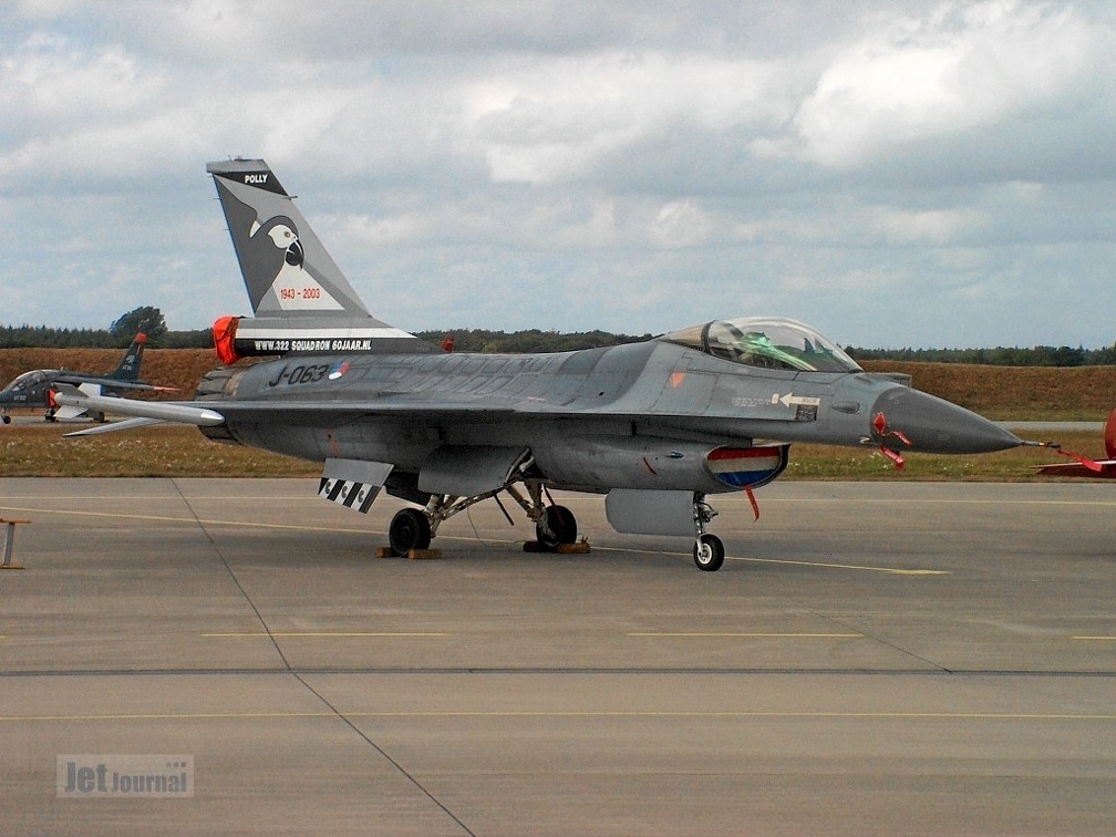 J-063 F-16AM 322sqn