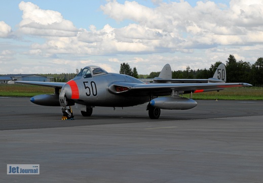 SE-DXS 50 Vampire FB6 Team Vampire ex Swiss J-1196 (2095 Besuche) Midnight Sun Airshow Kauhava 25.06.2004 SE-DXS 50 Vampire FB6 Team Vampire ex Swiss J-1196