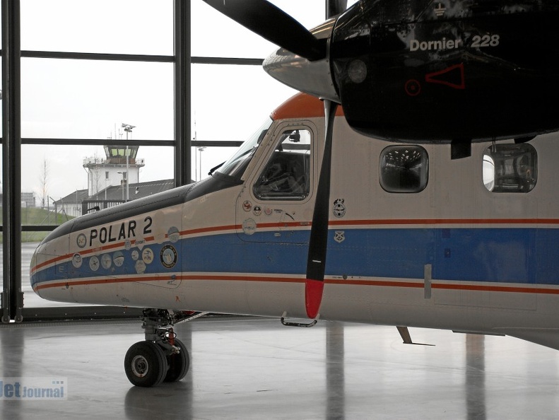 D-CAWI Do 228-100 Polar 2 (2160 Besuche) D-CAWI Do 228-100 Polar 2