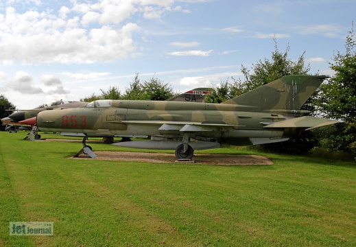 853 24-24 MiG-21bis Pic2 (3299 Besuche) 853 24-24 MiG-21bis Pic2