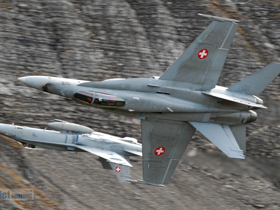 2-ship Hornet Axalp (1921 visite) 2-ship Hornet Axalp