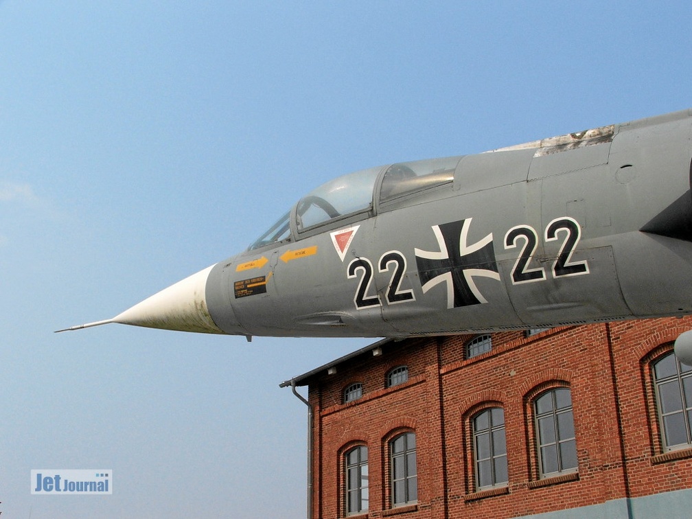 25+74 F-104G ausgestellt als 22+22 Pic2 (3412 Besuche) 25+74 F-104G ausgestellt als 22+22 Pic2