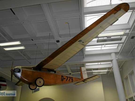 D-779 Messerschmitt M17 (2339 visite) D-779 Messerschmitt M17