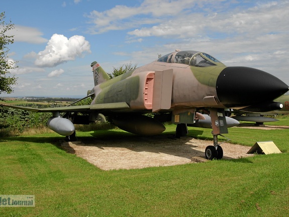 63-7421 SA MDD F-4C Phantom Pic1