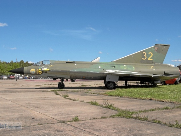 35496 32 J35F Draken (2548 visite) 35496 32 J35F Draken