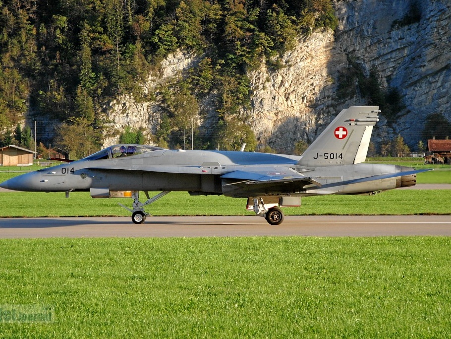 J-5014 F-18C Meiringen Schweizer Luftwaffe (3161 Besuche) J-5014 F-18C Meiringen Schweizer Luftwaffe