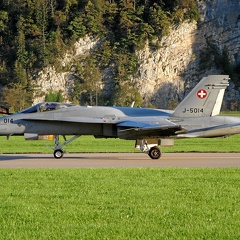 J-5014 F-18C Meiringen Schweizer Luftwaffe (3191 návštěv) J-5014 F-18C Meiringen Schweizer Luftwaffe