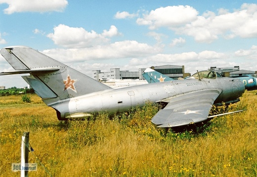 MiG-17, 61