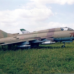Su-17M4, 71 rot (3174 Besuche) Aufnahmedatum 08/2001 Su-17M4, 71 rot