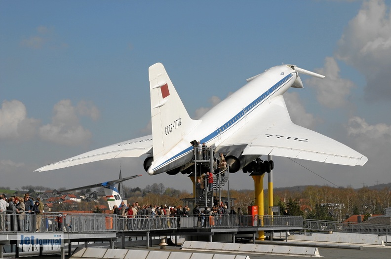 cccp-77112_tu-144d_charger_pic4_4_20090501_2025271044.jpg