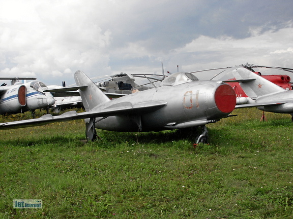 MiG-17, 01 rot (2322 visingar) Monino 2003 MiG-17, 01 rot