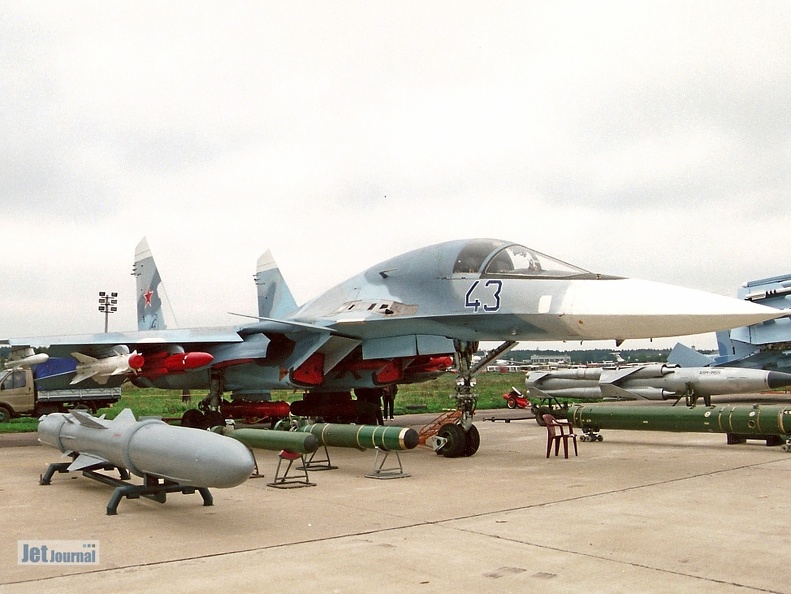 Su-32FN, 43 blau (4044 Besuche) MAKS 1999 Su-32FN, 43 blau