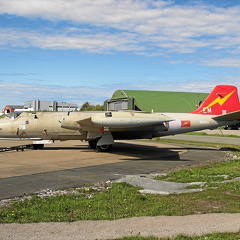 WD955 EM Canberra T17