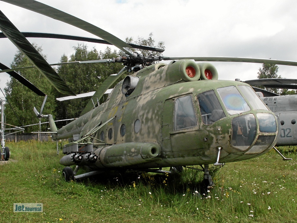 Mil Mi-8T, 25 gelb (3078 Besuche) Aufnahmedatum 2003, Monino Mil Mi-8T, 25 gelb