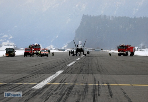 J-5026 F-18C Hornet Pic5