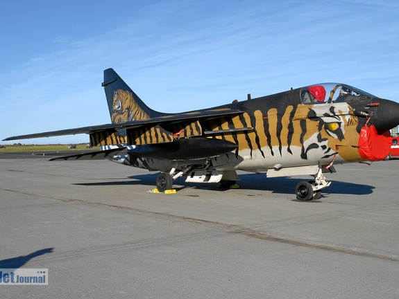 158825 A-7E 335sqn Hellenic Air Force (6569 visits) 158825 A-7E 335sqn Hellenic Air Force