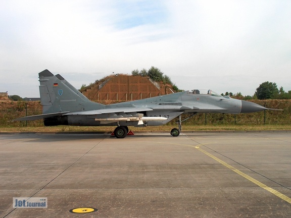 29+17 MiG-29G (5587 visitas) Fototag JG73"S" Laage 21.08.2003 29+17 MiG-29G