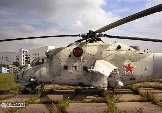 Mi-24W, 60 weiss