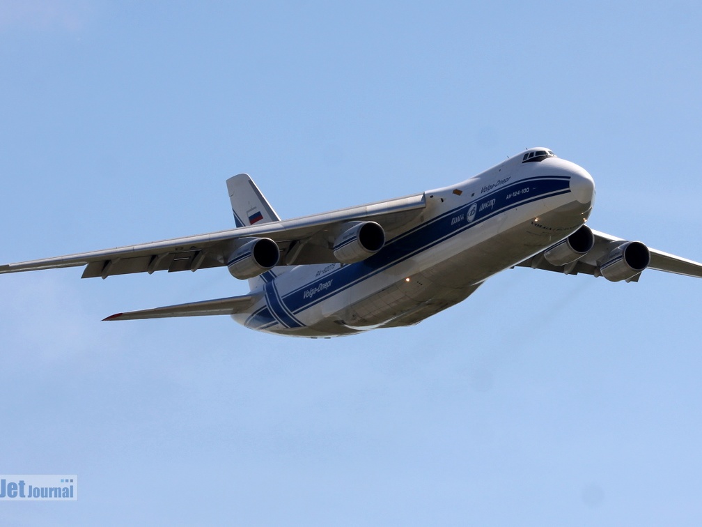 RA-82079, An-124-100 (4180 visits) RA-82079, An-124-100