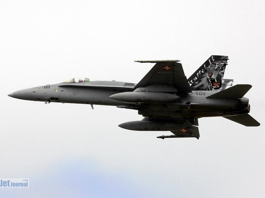 J-5011, F/A-18C, Schweizer Luftwaffe (3551 visingar) J-5011, F/A-18C, Schweizer Luftwaffe