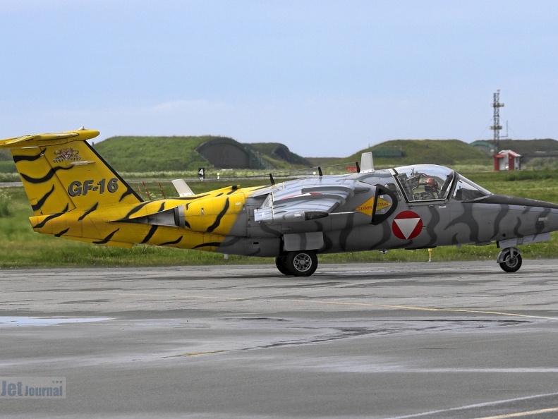 GF-16 Saab 105OE (1864 Besuche) GF-16 Saab 105OE