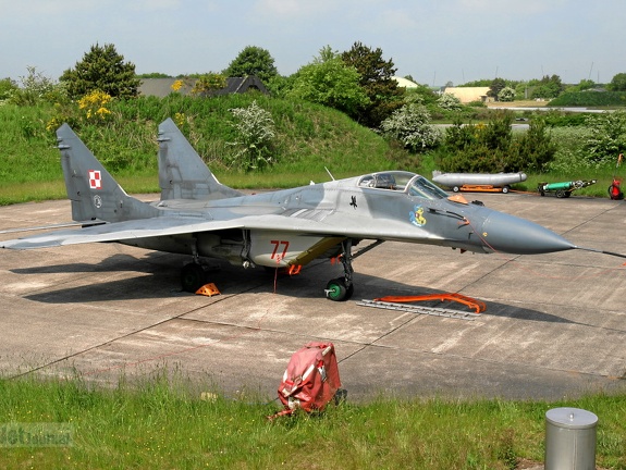77 MiG-29 1elt PLF (2245 відвідувань) 77 MiG-29 1elt PLF