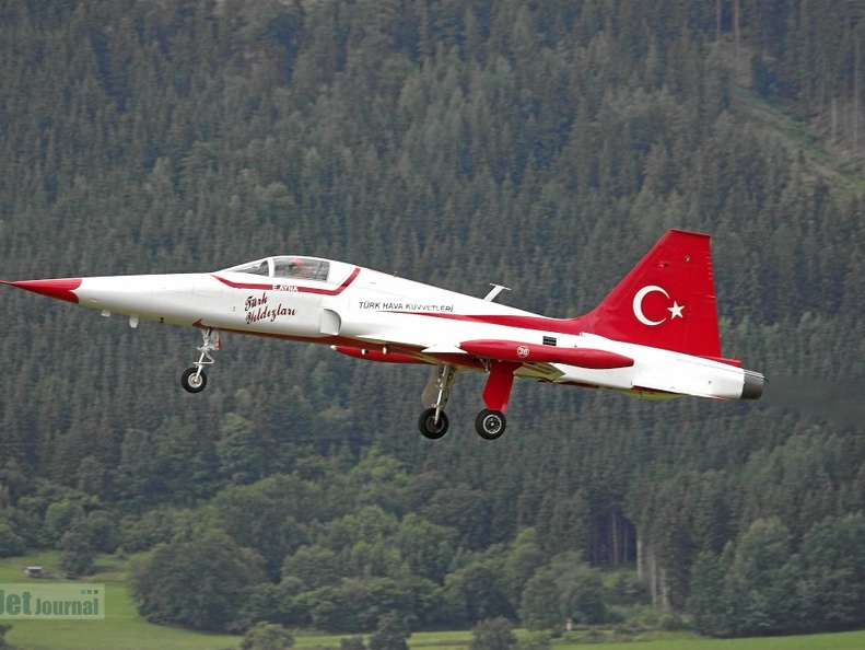 NF-5 Turkish Stars (2137 Besuche) NF-5 Turkish Stars