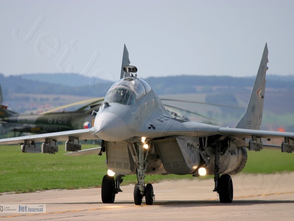 MiG-29UB, 26, HuAF (3573 Besuche) MiG-29UB, 26, HuAF