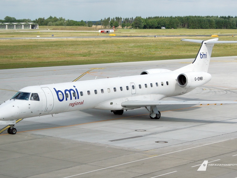 British Midland Airways Embraer 145 "G-EMBI"