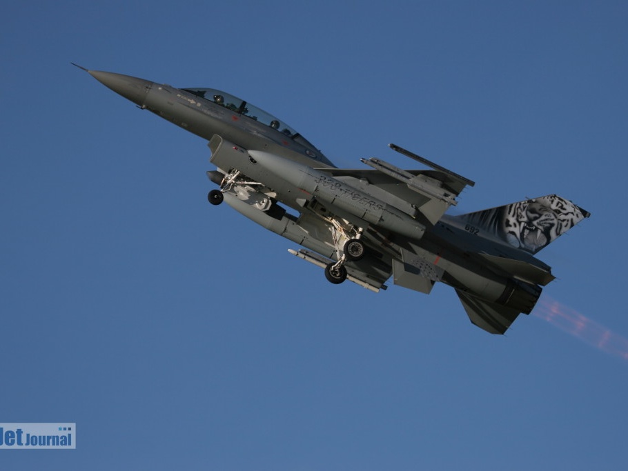 692 F-16BM RNoAF 