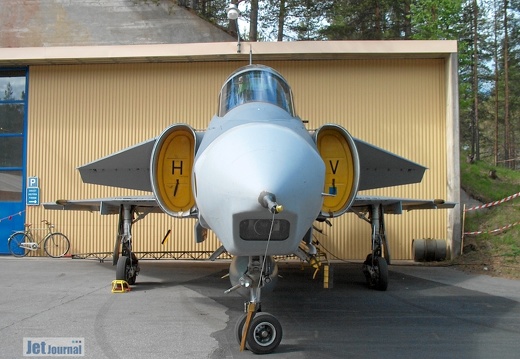 37958 58 AJSF37 Viggen F21 Pic5 (2967 Besuche) 37958 58 AJSF37 Viggen F21 Pic5