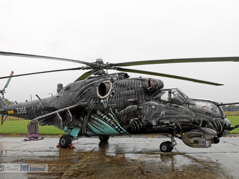 3366, Mi-24W (4794 návštěv) NATO Days 2016 3366, Mi-24W