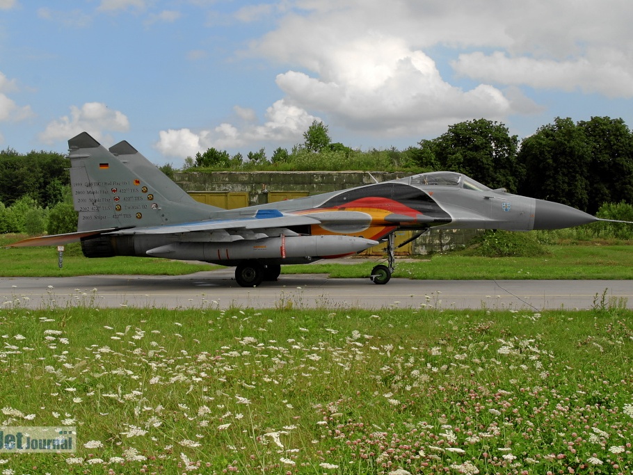 29+10 MiG-29G JG73 Pic14 (просмотров: 5329) 29+10 MiG-29G JG73 Pic14