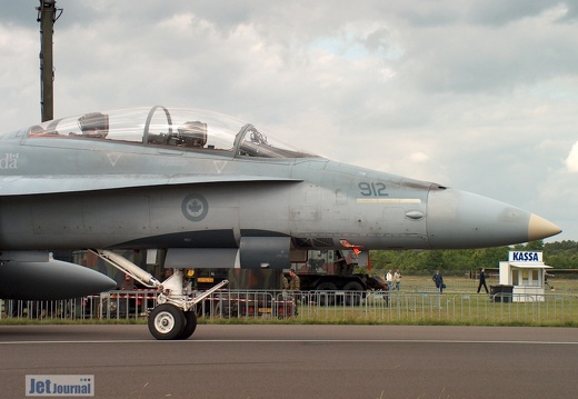 188912 CF-188B 416sqn Canadian Forces