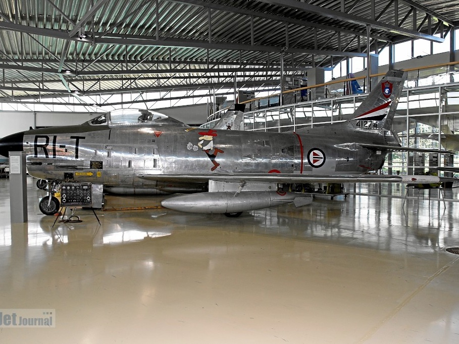 RI-T F-86K (5381 visingar) RI-T F-86K